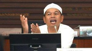 Dedi-Mulyadi-Goyang-Kinerja-ASN.jpg