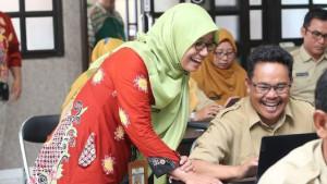 GURU-MENGAJAR-GESDHBRFESDBFABF.jpg