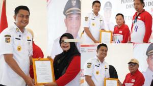 Hamenang-Penyerahan-piagam-penghargaan-pendonor-darah-sukarela-ke-25-kali.jpg