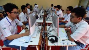 Jawaban-Soal-Sumatif-Biologi-Kelas-10-Semester-1-Agar-Virus-Dapat-Menginfeksi-Sel-Inang-Harus-Ada.jpg