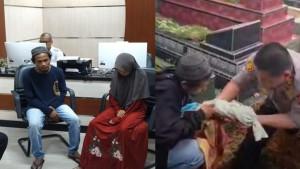 Joko-42-dan-Noviyanti-29-harus-menelan-kenyataan-pahit-kehilangan-bayi.jpg