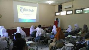 Kunci-Jawaban-Antropologi-Kelas-11-Halaman-79-Apa-Yang-Dimaksud-Dengan-Ilmu-Antropologi.jpg