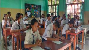 Kunci-Jawaban-IPA-Kelas-7-Halaman-56-Secara-Berpasangan-Diskusikanlah-Apa-Yang-Terjadi-Pada-Partikel.jpg