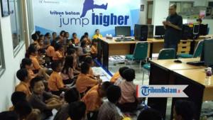 Kunci-Jawaban-IPA-Kelas-7-Halaman-60-61-Besi-Adalah-Zat-Padat-Keras-Dan-Sulit-Untuk-Dibengkokkan.jpg
