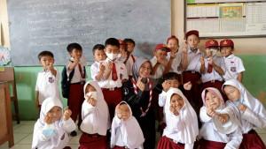 Kunci-Jawaban-Latihan-PTS-Bahasa-Inggris-Kelas-4-Semester-1-These-Are-Example-Of-Greeting-Except.jpg
