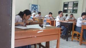 Kunci-Jawaban-Latihan-Soal-STS-Bahasa-Indonesia-Kelas-10-Semester-1-Di-Antara-Pernyataan-Berikut.jpg