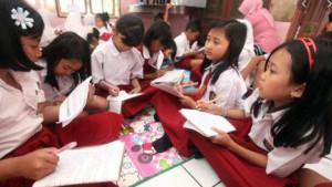 Kunci-Jawaban-PAI-Kelas-5-Halaman-57-Siapakah-Pendusta-Agama-Menurut-Surat-Al-Maun.jpg