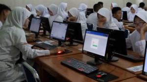 Kunci-Jawaban-PAI-Kelas-9-Halaman-29-Baca-Dan-Hafalkan-Pantun-Nasihat-Di-Atas-Kemudian-Tampilkan.jpg