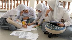 Latihan-Soal-Dan-Kunci-Jawaban-Sumatif-Biologi-Kelas-10-Semester-1-Vaksin-Dibuat-Dengan-Menggunakan.jpg