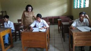 Latihan-Soal-dan-Jawaban-TKA-Matematika-SMA-2025-Lahan-Parkir-Seluas-600-M2-Hanya-Mampu-Menampung.jpg
