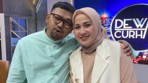 Setelah-15-tahun-mengarungi-biduk-pernikahan-Bedu-melayangkan.jpg