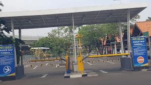 Tarif-Parkir-Inap-dan-Harian-di-Bandara-Soekarno-Hatta.jpg