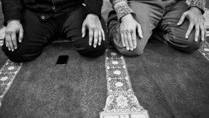 ilustrasi-salat.jpg