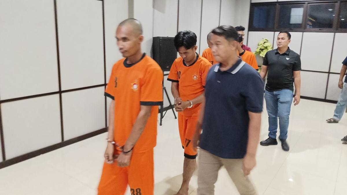 Polisi-menetapkan-4-orang-tersangka-sebagai-provokator-rencana-penyerangan-Mako-Satlat-Brimob.jpg
