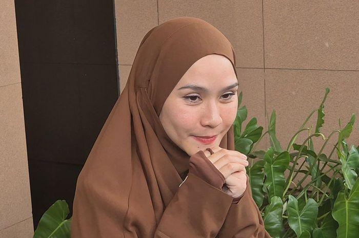 Zaskia-Adya-Mecca-terharu-bisa-bantu-temukan-anak-yang-sudah-hilang-tiga-bulan.jpg