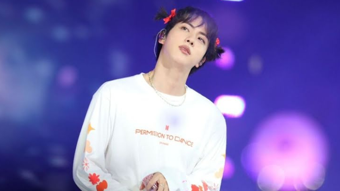 POPULER - Jin BTS Ungkap Rahasianya Tak Kelelahan Meski Jadwal Padat, Ternyata Ini yang Dia Lakukan