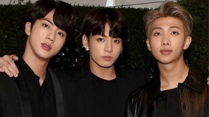 Jin BTS dengan Santainya Bongkar Aib Jungkook, RM Langsung Skakmat, Kim Seokjin Tetap Ngeles