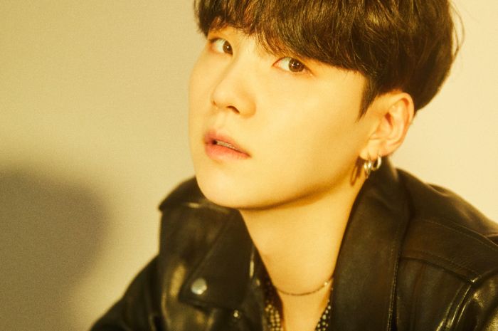 suga-bts-fgghhhhgg.jpg