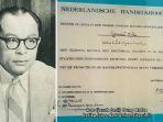 IJAZAH-MOHAMMAD-HATTA-Ijazah-asli-Mohammad-Hatta-dipajang-di-Erasmus-University-di-Belanda.jpg
