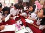Kunci-Jawaban-PAI-Kelas-5-Halaman-57-Siapakah-Pendusta-Agama-Menurut-Surat-Al-Maun.jpg