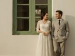 PROMPT-FOTO-AI-Prompt-foto-AI-prewedding-klasik-di-Benteng-Vredeburg-Yogyakarta.jpg