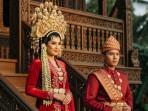 PROMPT-FOTO-AI-Prompt-foto-AIbaju-adat-Sumatera-Barat-Suntiang-Minang.jpg