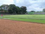 Rumput-lapangan-di-Stadion-Trikoyo-Klaten.jpg