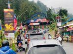 Suasana-di-area-Objek-Wisata-Guci-Kabupaten-Tegal-Jawa-Tengah.jpg