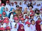 UTS-IPS-kelas-2-semester-1-Kedudukan-ayah-dalam-keluarga-sebagai.jpg