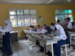 UTS-PKN-kelas-3-semester-1-Berikut-ini-yang-termasuk-identitas-diri-yaitu.jpg