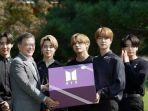bts-diundang-presiden-korea-selatan-moon-jae-in.jpg