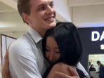 lucinta-luna-sambut-peluk-pria-bule-di-bandara-hingga-disebut-sebagai-calon-suaminya.jpg