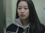 park-yoo-na-memerankan-karakter-cha-se-ri-di-drama-sky-castle.jpg