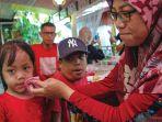 pilu-hati-noor-azah-dua-anaknya-idap-penyakit-langka.jpg