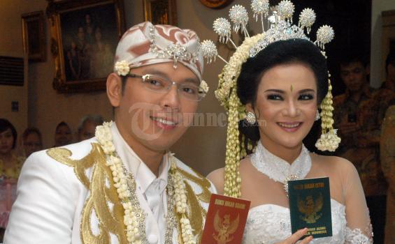 Suami Shezy Idris Sudah Tiga Minggu Pamit Tinggalkan Istri dan Anak di Rumah Mertua