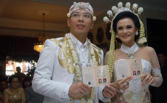 Pernikahan 7 Tahun di Ujung Tanduk, Shezy Idris Gugat Cerai Suami Bukan karena Orang Ketiga