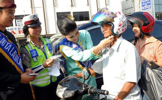 Hari Kedua Lebaran, Warga Nunukan Bermotor Tanpa Helm