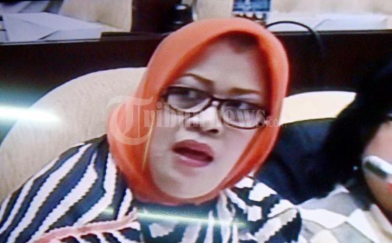 Hanya Dewi Yasin dan Annar Kembalikan Formulir di Gerindra