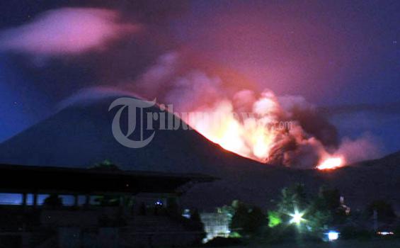 Kepala BNPB Kunjungi Pos Pemantau Gunung Lokon