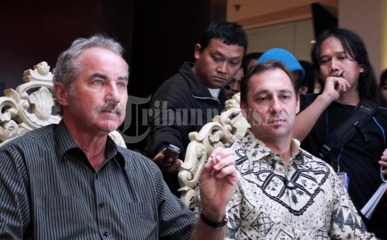 Pendukung Timnas Berkicau Bring Back Riedl di Twitter