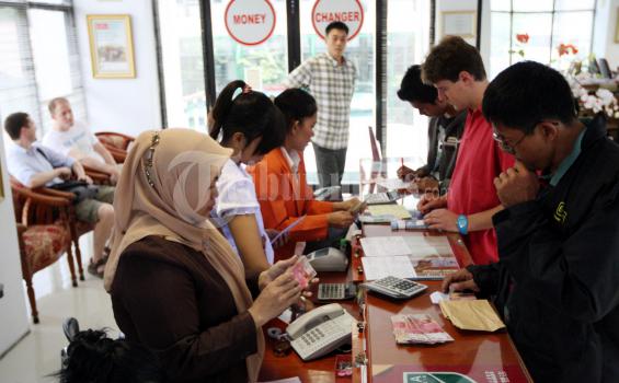 Pagi Ini Rupiah Perkasa Terhadap Dollar AS