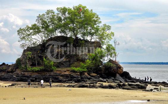 Kapal PT Pelni KM Bukit Siguntang Nyaris Tabrak Pulau Tukung, Begini Faktanya