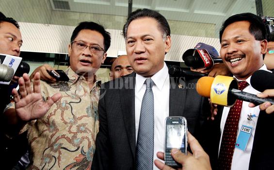 Jelang Ramadan, Menkeu Juga Ziarah Kubur ke TPU Jeruk Purut