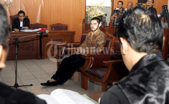 Suami Siri Malinda Palsukan Umur Jadi 40 Tahun
