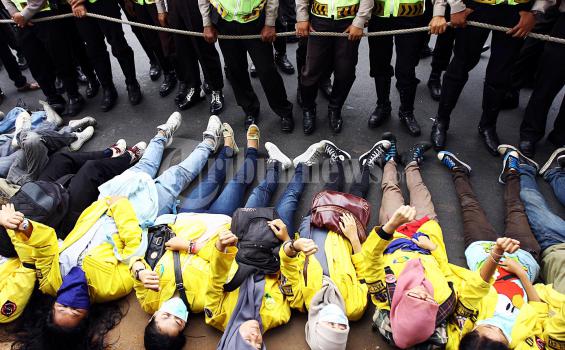 Mahasiswa Kecam Dubes RI di Yaman yang Bekerja Buruk
