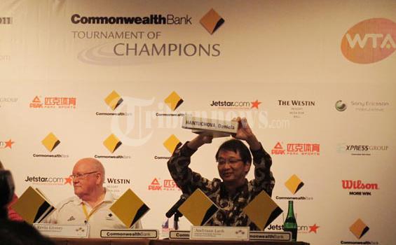 Finansia Finance Dapat Pinjaman Commonwealth