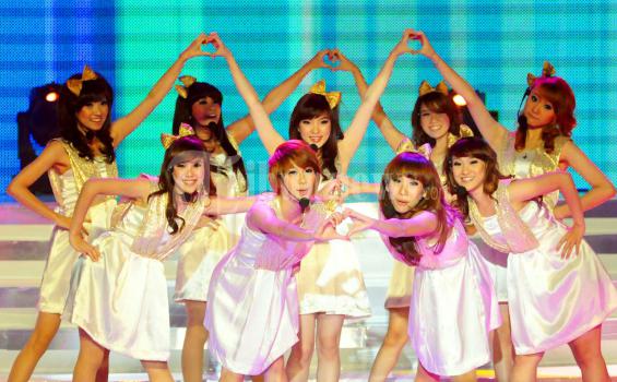 Cherrybelle Hanya Sanggup Mendesain Bulu Mata