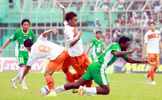 Duo PSMS Medan Saling Tawar