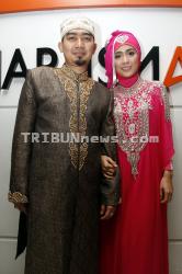 Ustaz Solmed Sedih Tak Bisa Dampingi Istri Saat Anaknya Lahir