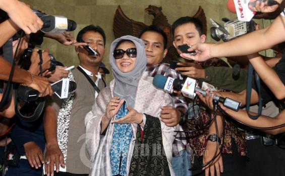 Nunun Nurbaeti Bingung Dakwaan Jaksa